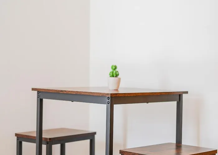 With Free Parking Apartment